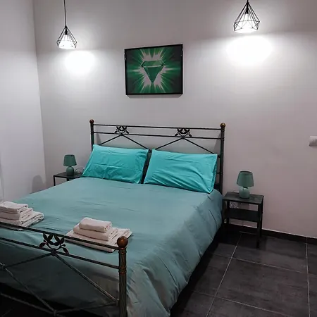 דירה A&c White Diamond Con Larga Terrazza Di 50 Mq Sul Mare