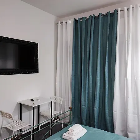 A&c White Diamond Con Larga Terrazza Di 50 Mq Sul Mare *